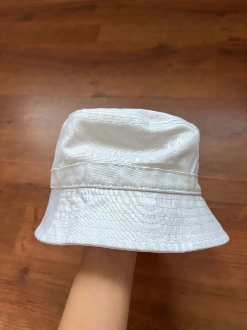 GUESS White Logo Bucket Hat